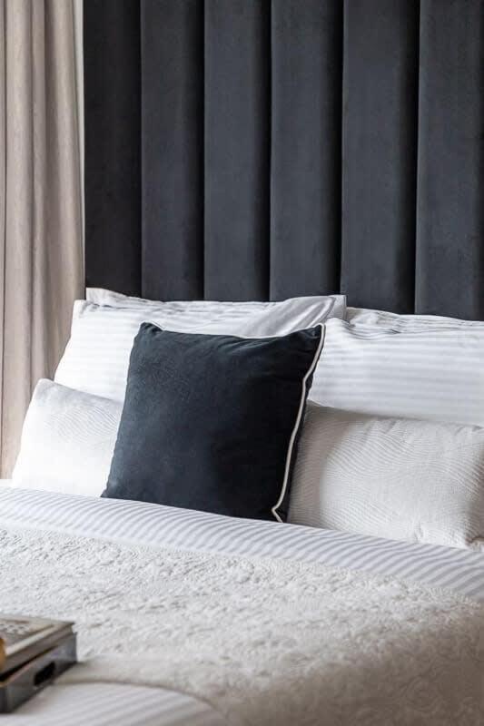 Frank Porter - Reva Residences Dubai